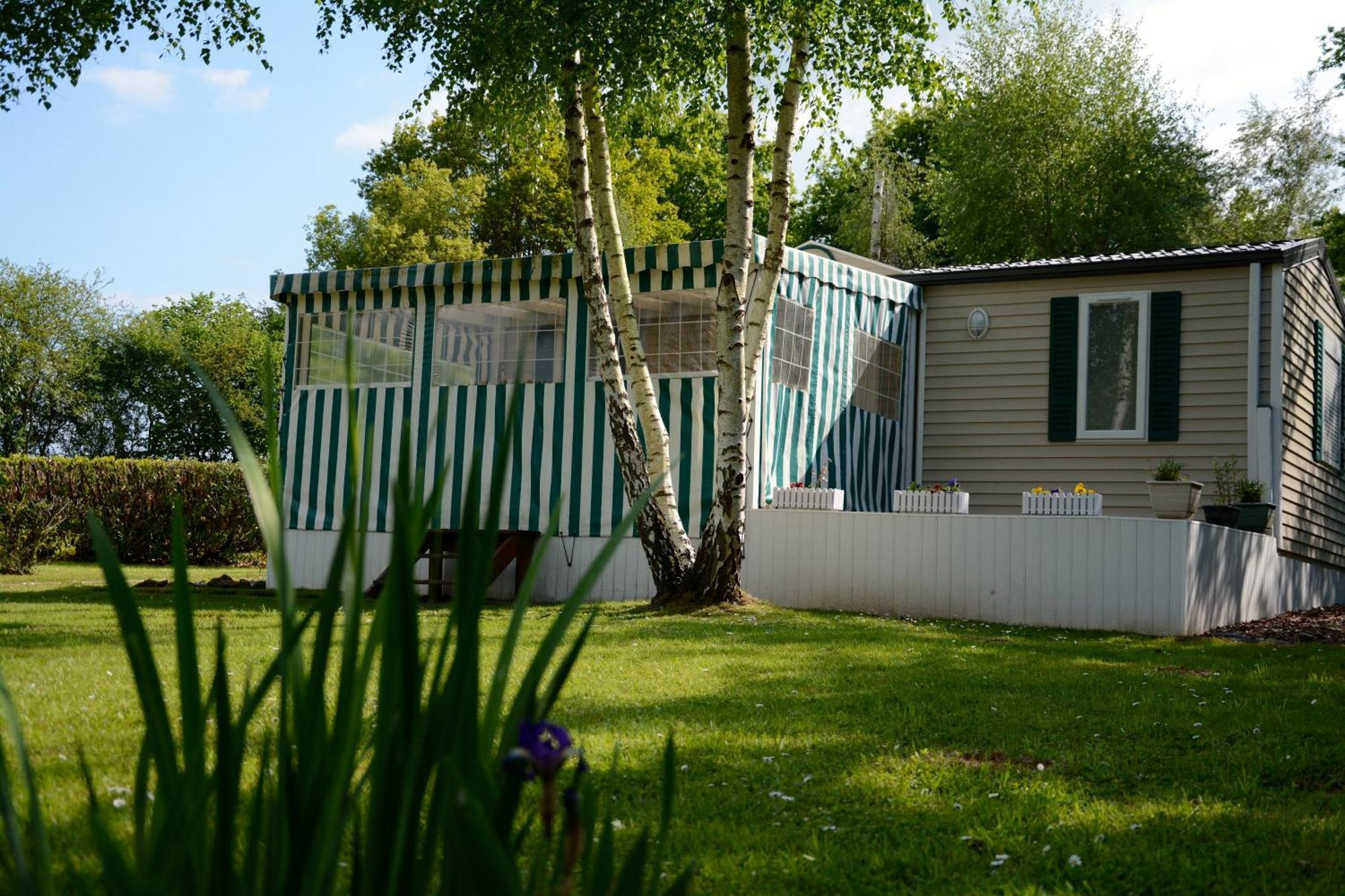 Camping Smile & Braudieres Hotel Mézières-sous-Lavardin Kamer foto