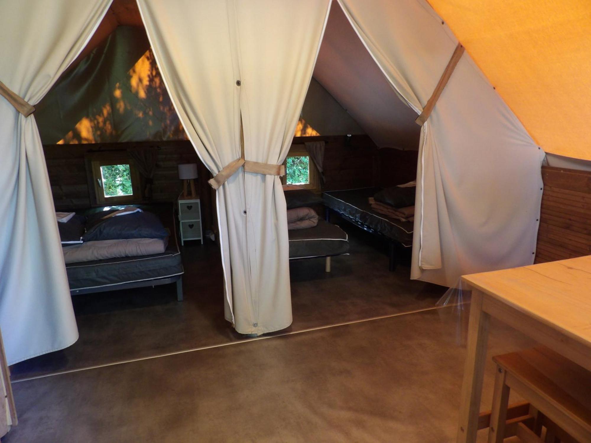 Camping Smile & Braudieres Mézières-sous-Lavardin Buitenkant foto