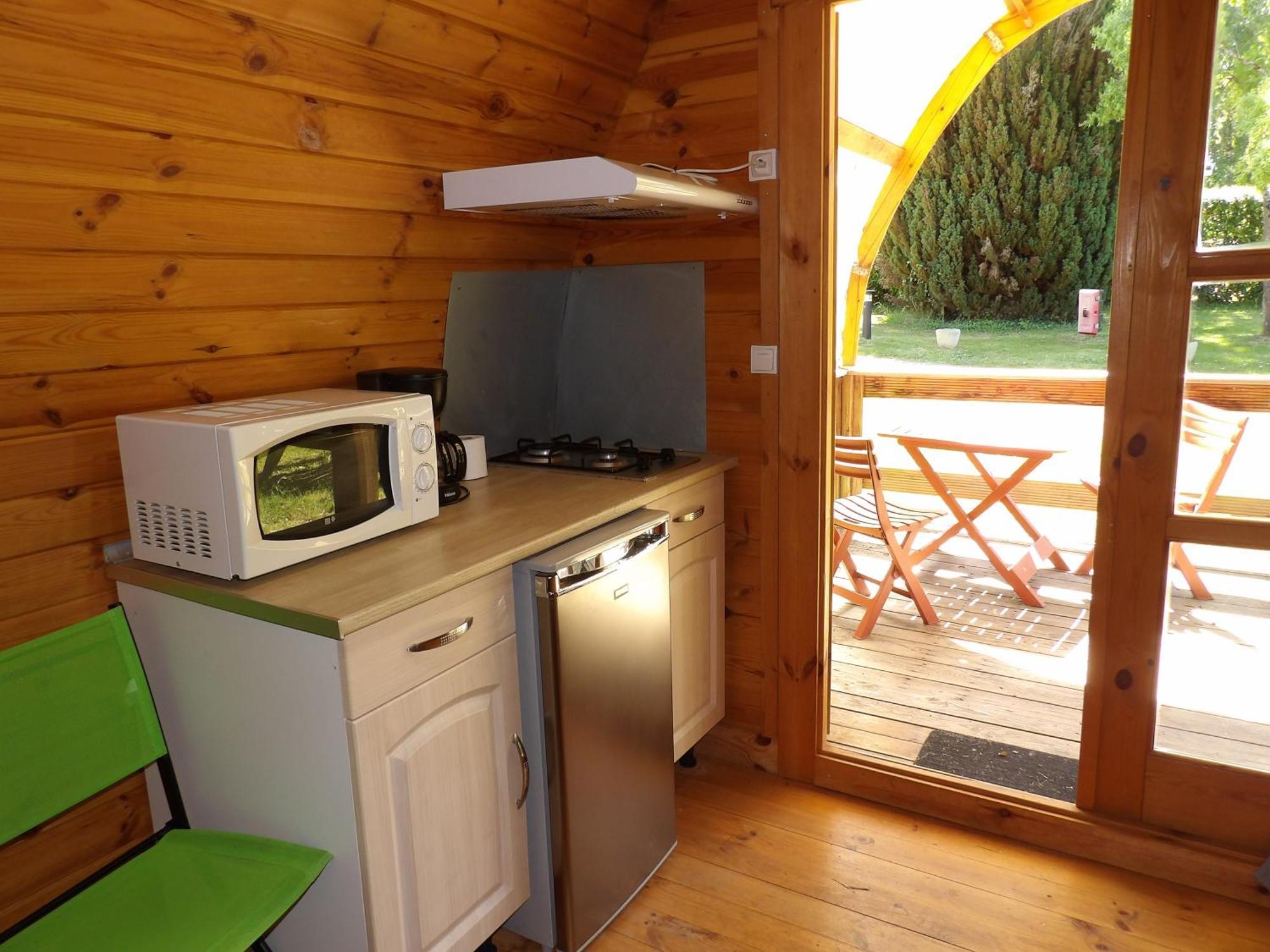 Camping Smile & Braudieres Mézières-sous-Lavardin Buitenkant foto