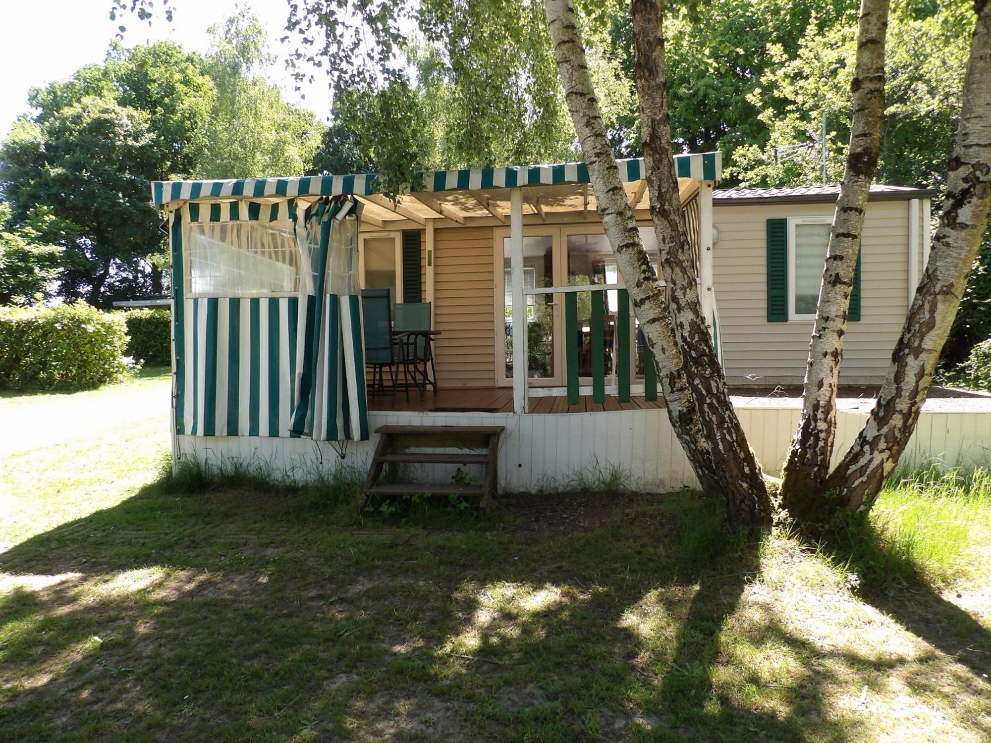 Camping Smile & Braudieres Mézières-sous-Lavardin Buitenkant foto